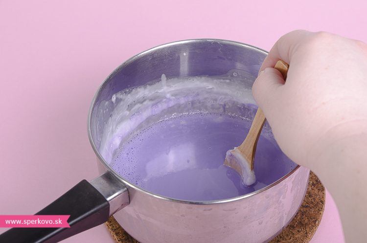 Návod ako si vyrobiť valentínske levanduľové mydlo