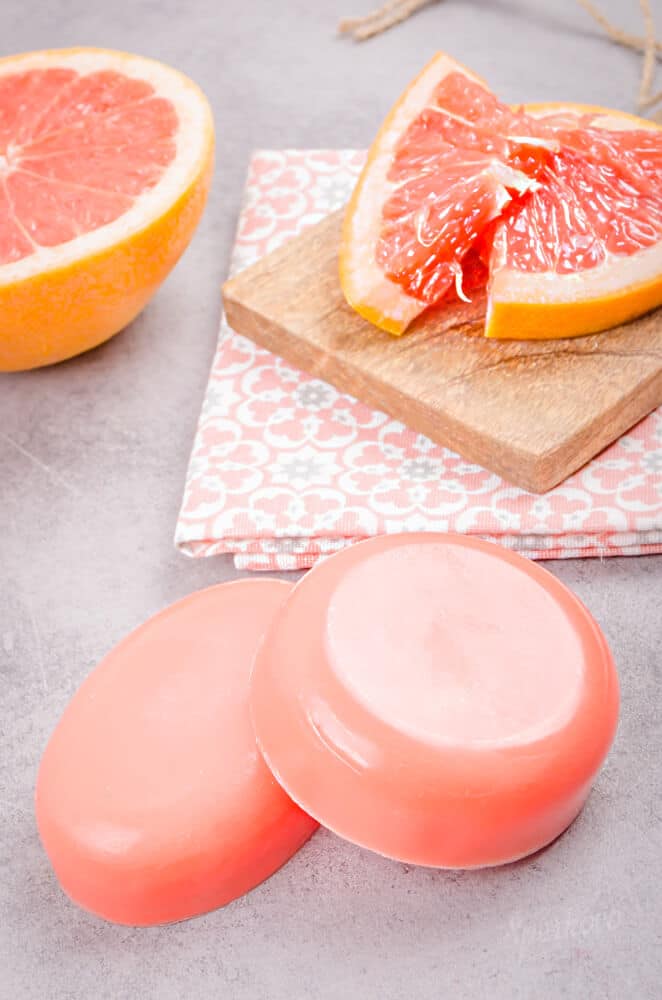 Ako si vyrobit mydlo s ovocnou vôňou grepu