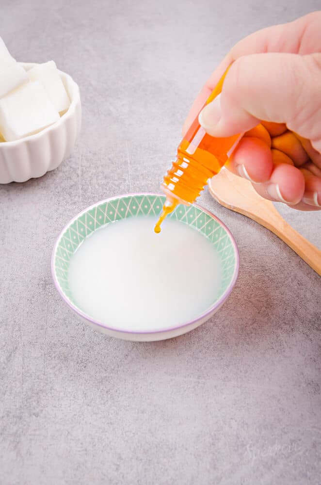 Ako si vyrobiť mydlo s ovocnou vôňou grepu